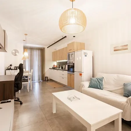259/4 Prime Location! Lovely 1 Bedroom Flat Διαμέρισμα